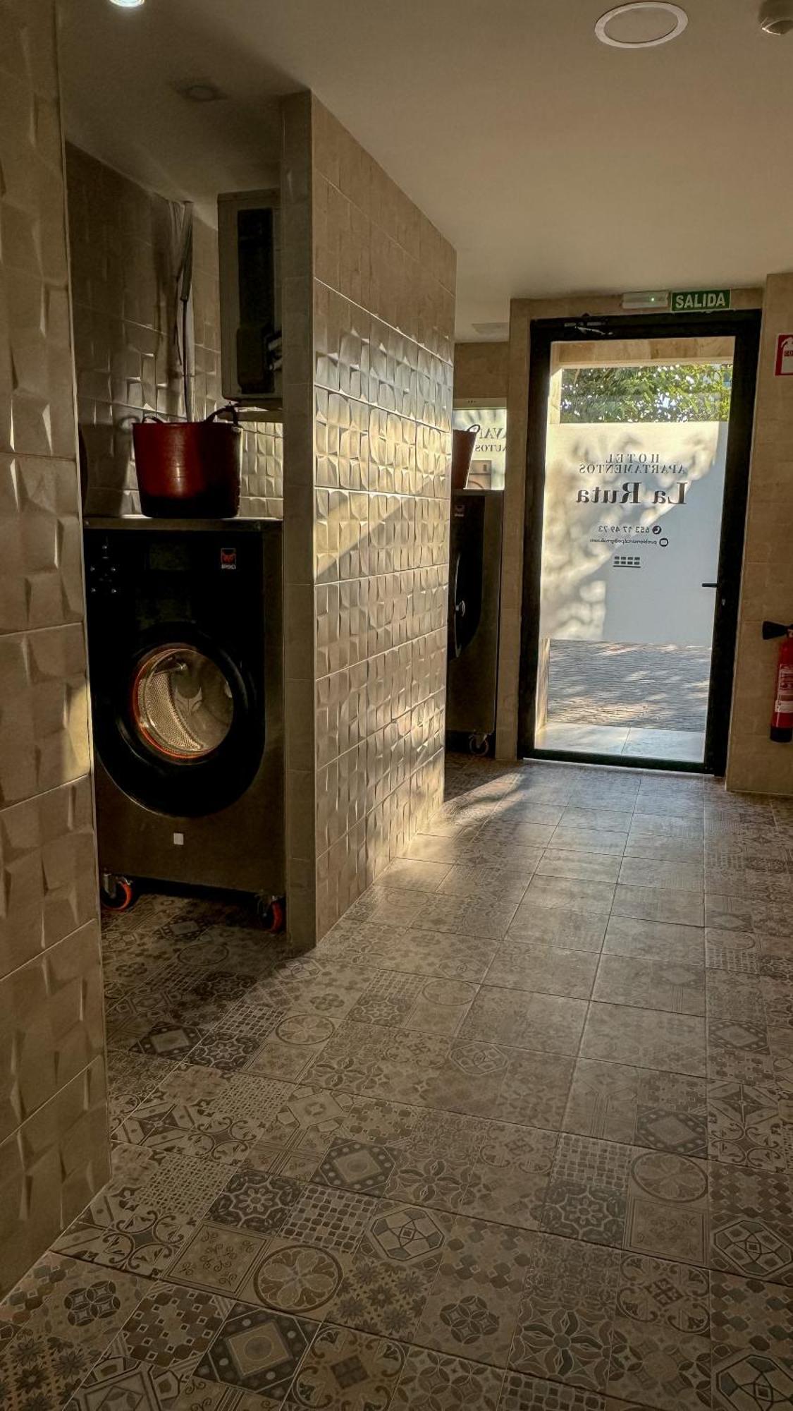 Apartamentos La Ruta Calp Dış mekan fotoğraf