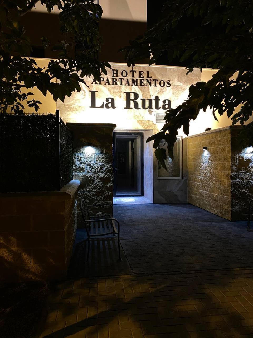 Apartamentos La Ruta Calp Dış mekan fotoğraf